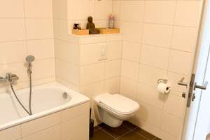 Stilvolle 2-Zimmer-Wohnung mit sonnigem Balkon, bezugsfrei ab 01.08.2026! – Die vollständige Adresse der Immobilie erhältst du vom Anbieter., 93053 Galgenberg, Regensburg – Vorschaubild 11