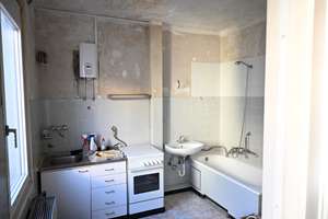 Gepflegtes Mehrfamilienhaus mit sechs Wohneinheiten in Bad Cannstatt – Die vollständige Adresse der Immobilie erhältst du vom Anbieter., 70376 Neckarvorstadt, Stuttgart – Vorschaubild 3