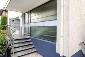 Gepflegtes Mehrparteien-Haus - zentral und ruhig gelegen – Die vollständige Adresse der Immobilie erhältst du vom Anbieter., 33647 Brackwede, Bielefeld – Vorschaubild 3