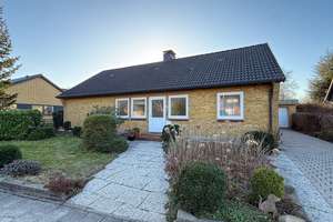 Schönes, teilunterkellertes Einfamilienhaus mit Garage und großem Garten - ebenerdiges Wohnen!  – Die vollständige Adresse der Immobilie erhältst du vom Anbieter., 24955 Harrislee – Vorschaubild 15