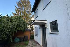 Doppelhaus in ruhiger Lage in Nürnberg Eibach – Die vollständige Adresse der Immobilie erhältst du vom Anbieter., 90451 Eibach, Nürnberg – Vorschaubild 15