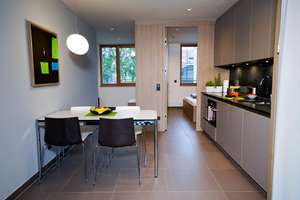 Voll-möblierte und ausgestattete 2-Zimmer Wohnung mit Balkon in München-Sendling-Westpark – Ohlstadter 8a, 81373 Mittersendling, München – Vorschaubild 16