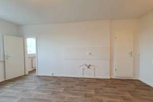 *Ab sofort* 2-Zimmer-Wohnung für Singles – Duschbad & EBK optional – Am kleinen Feld 54, 4205 Grünau-Nord, Leipzig – Vorschaubild 5