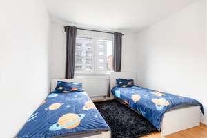 Vermietete Drei-Zimmer-Wohnung mit Balkon und Tiefgaragenstellplatz – 60486 Bockenheim, Frankfurt am Main – Vorschaubild 2