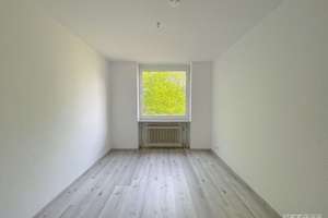 Modernisierte 3-Zimmer-Wohnung mit Südloggia in Hannover-Kirchrode/Bemerode – Die vollständige Adresse der Immobilie erhältst du vom Anbieter., 30559 Kirchrode, Hannover – Vorschaubild 7