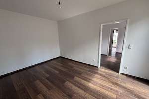 myHome-Immobilien /  Freistehendes ATRIUM Haus mit EBK, Keller und großen Innenhof in Top Lage – Lehenstraße 13, 63069 Klinikum Offenbach, Offenbach am Main – Vorschaubild 6