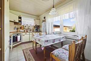 Gepflegtes Einfamilienhaus mit Einliegerwohnung. – Friesland (Kreis) – Vorschaubild 6
