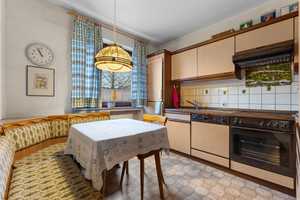 Bremen-Mittelshuchting: Reihenendhaus auf großem Grundstück mit Garage – Bremen – Vorschaubild 18