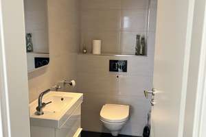 Helle und warme 3-Zimmer Wohnung im 5. OG mit Fahrstuhl und verglastem Balkon in Wolfsburg-Westhagen – Die vollständige Adresse der Immobilie erhältst du vom Anbieter., 38444 Westhagen, Wolfsburg – Vorschaubild 7