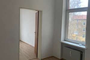 Gepflegte 4-Zimmer-Wohnung mit EBK in Braunschweig zum 01. Juni 2026 – Thomaestraße 14, 38118 Westliches Ringgebiet, Braunschweig – Vorschaubild 7