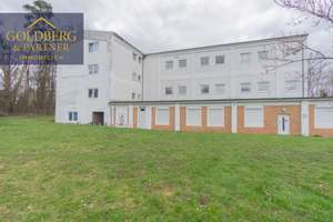 MFH mit 18 Einheiten + Gewerbe | 122.760 € Miete | Faktor 10,5 | ~9,5 % Rendite | unter Marktpreis – Die vollständige Adresse der Immobilie erhältst du vom Anbieter., 35260 Stadtallendorf – Vorschaubild 1