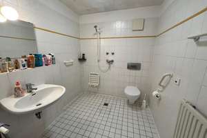 Geräumiges 1-Zimmer Apartment in Essen-Stadtwald – Ahornstr. 25, 45134 Stadtwald, Essen – Vorschaubild 10