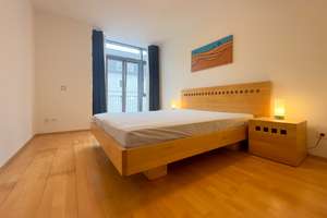 2-Zimmer in Schwabing, Südbalkon, möbliert, neue Küche – Herzogstraße 127, 80796 Neuschwabing, München – Vorschaubild 4