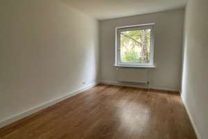 Sanierte 2 Zimmer Wohnung im Erdgeschoss – Göttinger Chaussee 94, 30459 Oberricklingen, Hannover – Vorschaubild 1