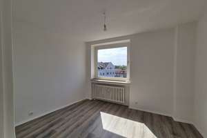 Zuhause ist: Sonnige 2-Zimmer Wohnung in Oberhausen! – Gildenstraße 3, 46117 Osterfeld-Ost, Oberhausen – Vorschaubild 2