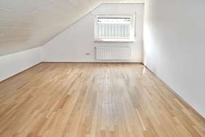 Münster Roxel: Hochwertiges Einfamilienhaus Einliegerwohnung Gewerbehalle schöner Garten zu verk! – 48161 Roxel, Münster – Vorschaubild 17