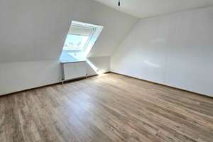 helle Wohnung mit Balkon (WBS FÜR 2 PERSONEN) – 68169 Neckarstadt-Ost/Wohlgelegen, Mannheim – Vorschaubild 7
