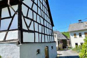 Freundliches und sehr gepflegtes Einfamilienhaus mit Scheune, hübschem Garten, in Misselberg – Rhein-Lahn-Kreis – Vorschaubild 6