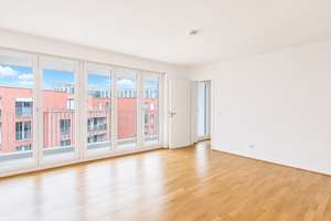 MÜNCHEN: MODERNES WOHNGLÜCK MIT LOGGIA