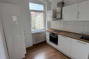 Komfortable 3-Zimmer-Wohnung mit Einbauküche – Schöttlerstraße 17, 38122 Westliches Ringgebiet, Braunschweig – Vorschaubild 1