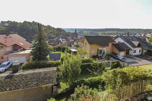 Zweifamilienhaus mit Wertsteigerungspotenzial in naturnaher Lage zur flexiblen Nutzung – Limburg-Weilburg (Kreis) – Vorschaubild 16