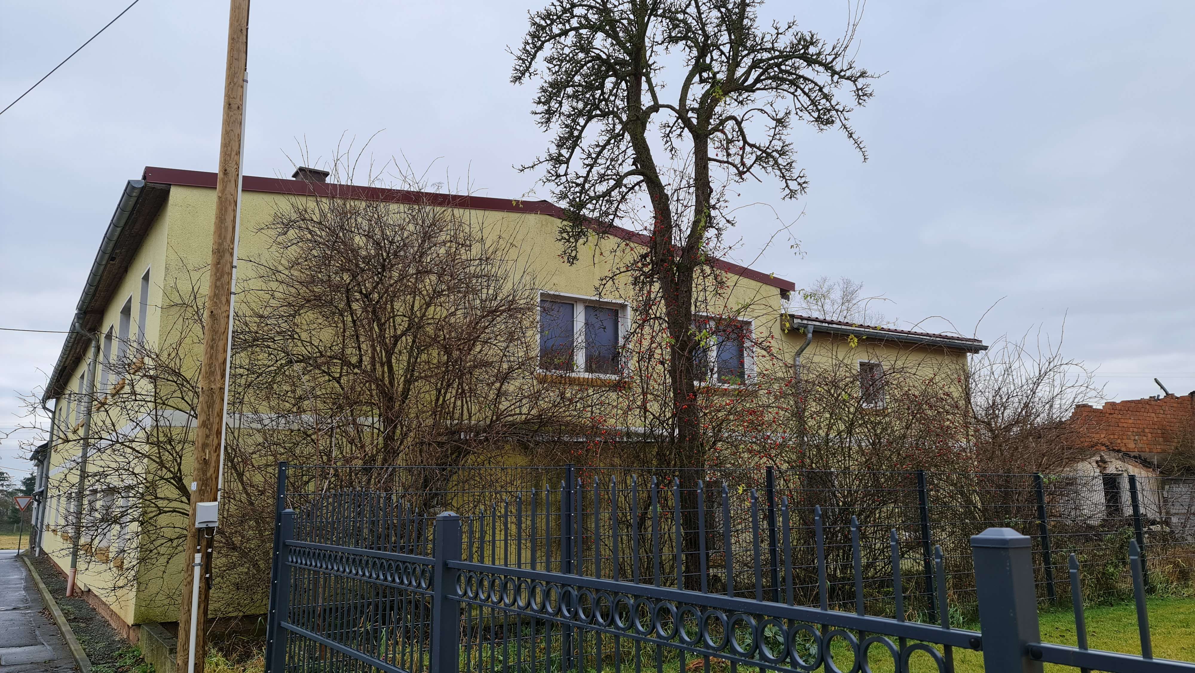 Sanierungsobjekt: 9 Parteien Mehrfamilienhaus, Kyffhäuserkreis – Bild 2