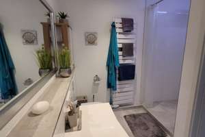 Mädels-WG-Zimmer in Reihenhaus mit Terrasse und schönem Garten zur Mitbenutzung – Heerstraße 63, 65205 Nordenstadt, Wiesbaden – Vorschaubild 12
