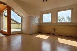Dreifamilienhaus! Großer Garten und Wintergarten, Balkon, Loggia, Stellplätze, am Ortsrand in Rhade – Recklinghausen (Kreis) – Vorschaubild 13