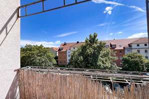 Große Etagenwohnung mit 2 Balkonen in Erfurt Daberstedt – Nonnenrain 22, 99099 Daberstedt, Erfurt – Vorschaubild 18
