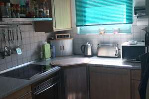 lichtdurchflutete 2-Zimmer DG-Wohnung im Kölner Westen mit 2 Balkonen (Stadtteil Lövenich) – Saarstraße 74b, 50859 Lövenich, Köln – Vorschaubild 6