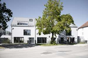 Luxuriöses Reiheneckhaus in ansprechender Lage mit großem Garten – Die vollständige Adresse der Immobilie erhältst du vom Anbieter., 81929 Daglfing, München – Vorschaubild 10