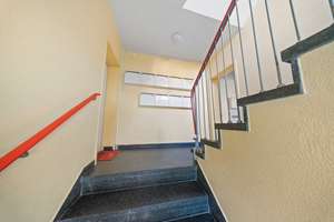 Wohnkomfort in Brunswik: Balkon, Stellplatz und moderne Fernwärme – Die vollständige Adresse der Immobilie erhältst du vom Anbieter., 24103 Damperhof, Kiel – Vorschaubild 3