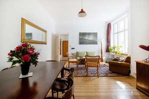 3-Zimmer-Wohnung im Schillerkiez und das Tempelhofer Feld vor der Tür – Berlin – Vorschaubild 1