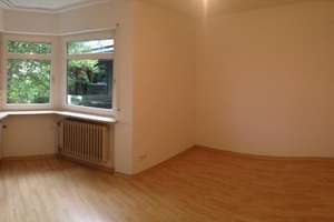 Gepflegte Doppelhaushälfte mit eigenem Garten und Garage – Die vollständige Adresse der Immobilie erhältst du vom Anbieter., 82049 Pullach im Isartal – Vorschaubild 10