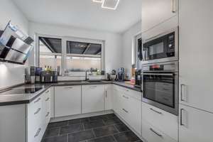 Gepflegte Doppelhaushälfte mit Südgarten, überdachter Terrasse & Doppel-Carport - provisionsfrei – Die vollständige Adresse der Immobilie erhältst du vom Anbieter., 22119 Billstedt, Hamburg – Vorschaubild 8