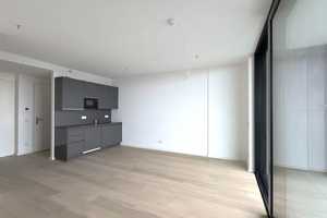 Schöne Zwei-Zimmer Wohnung im Eden Tower – Frankfurt am Main – Vorschaubild 2