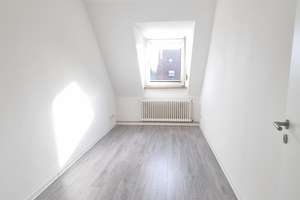 Moderne Wohnung im DG: Wohnen an der Südstraße – Die vollständige Adresse der Immobilie erhältst du vom Anbieter., 33647 Brackwede, Bielefeld – Vorschaubild 11