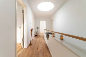 Wohnen an der Saale - Exklusive Stadtvilla mit Terrasse und Garten, Garage – Zum Böllberger Ufer 12, 6128 Gesundbrunnen, Halle (Saale) – Vorschaubild 9