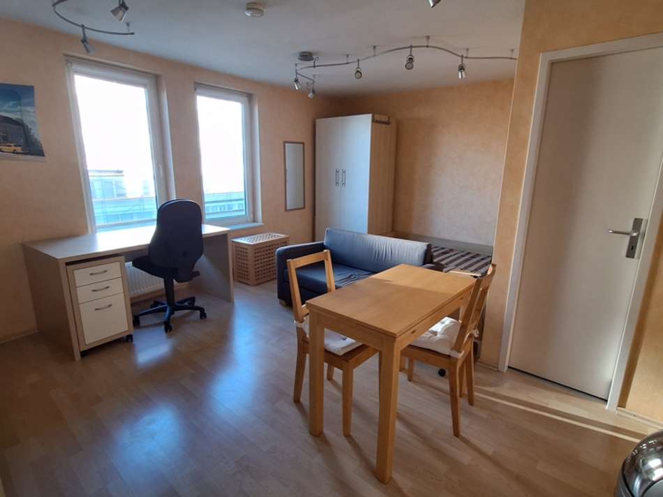 01d4ac8d-b012-4fb8-8dd1-1f00c3