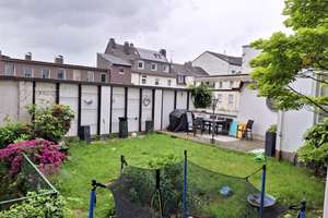 Charmantes Mehrfamilienhaus in ruhiger Seitenstraße – Emmastr. 23, 42285 Barmen, Wuppertal – Vorschaubild 1