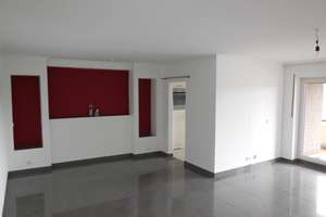 Zuhause mit 3 Zi., Balkon und Garage in Mönchengladbach