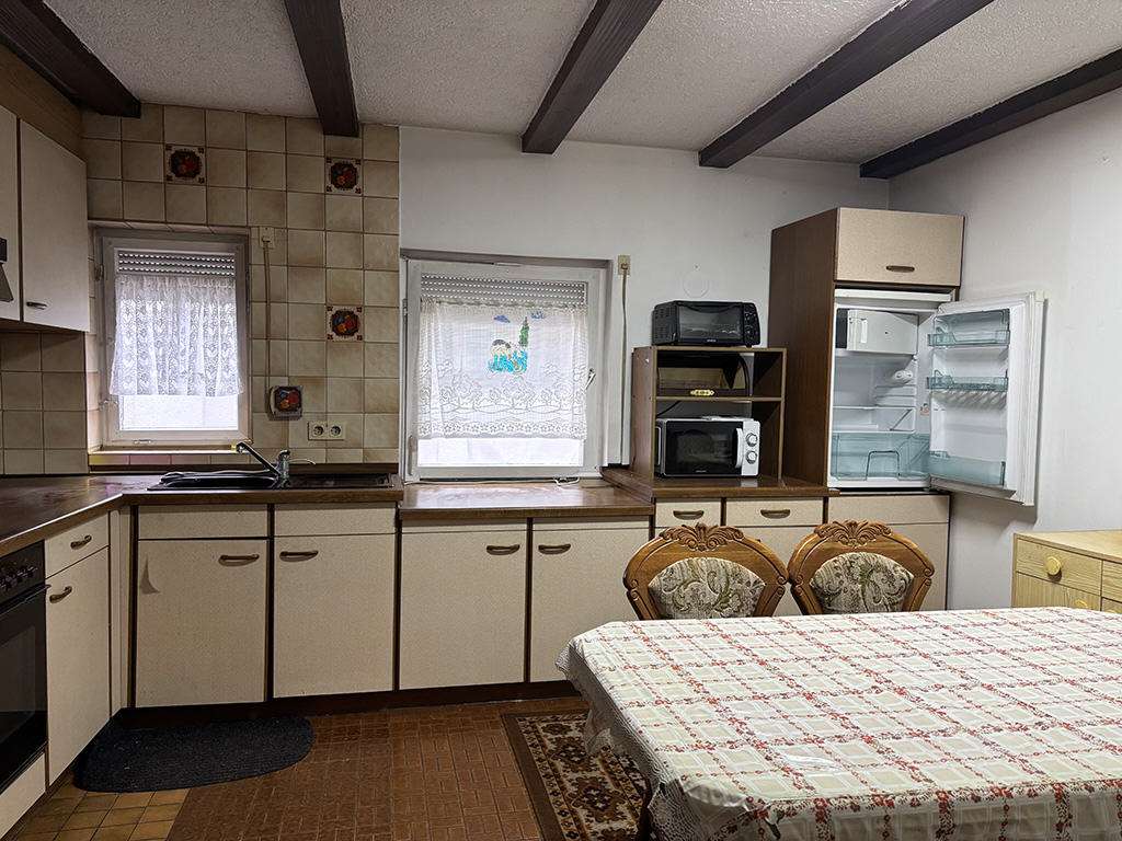 Immobilie in Oberriexingen - Ein-Zweifamilienhaus mit Scheune und Gewölbekeller - Bild 8