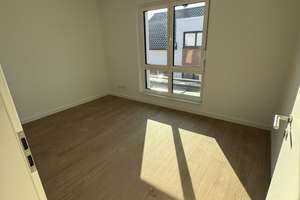 Attraktive 4-Zimmer-Doppelhaushälfte mit EBK in Braunschweig Volkmarode – Berliner Heerstraße 8d, 38104 Volkmarode, Braunschweig – Vorschaubild 8