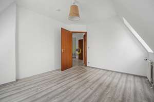 Wohnen zwischen Stadt und Natur – gepflegte 3-Zimmerwohnung mit großem Balkon in ruhiger Lage – Die vollständige Adresse der Immobilie erhältst du vom Anbieter., 12349 Buckow, Berlin – Vorschaubild 15