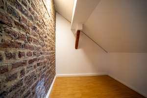 Exklusives, saniertes Penthouse mit Wintergarten und Einbauküche – Die vollständige Adresse der Immobilie erhältst du vom Anbieter., 52072 Ponttor, Aachen – Vorschaubild 10