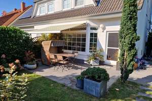 Charmante Doppelhaushälfte mit traumhaftem Garten in Rostock-Kassebohm – Privatverkauf