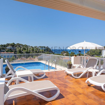 Chalet mit sehr gutem Meerblick in Cala Galdana