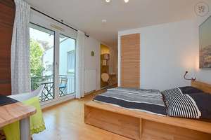 Modern möbliertes Apartment mit Balkon in Stuttgart  Plieningen, Nähe Uni Hohenheim