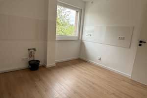 Exklusive 2-Zimmer-Dachgeschosswohnung – Erstbezug nach Kernsanierung – Köpenickweg 9, 30179 Sahlkamp, Hannover – Vorschaubild 6