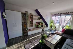 helle 2 1/2 Zimmer DG-Wohnung in Moosburg mit Balkon – Die vollständige Adresse der Immobilie erhältst du vom Anbieter., 85368 Moosburg an der Isar – Vorschaubild 2